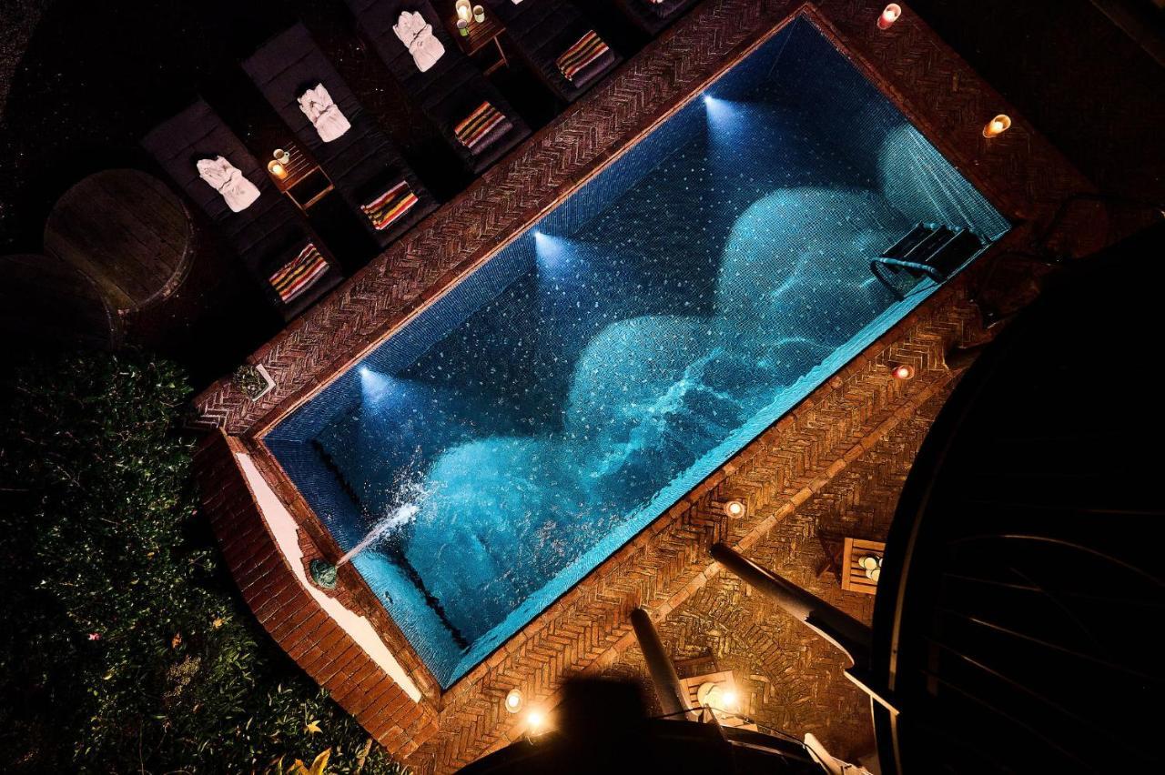 Latroupe Le Berger Hotel Saint-Gilles Exterior photo