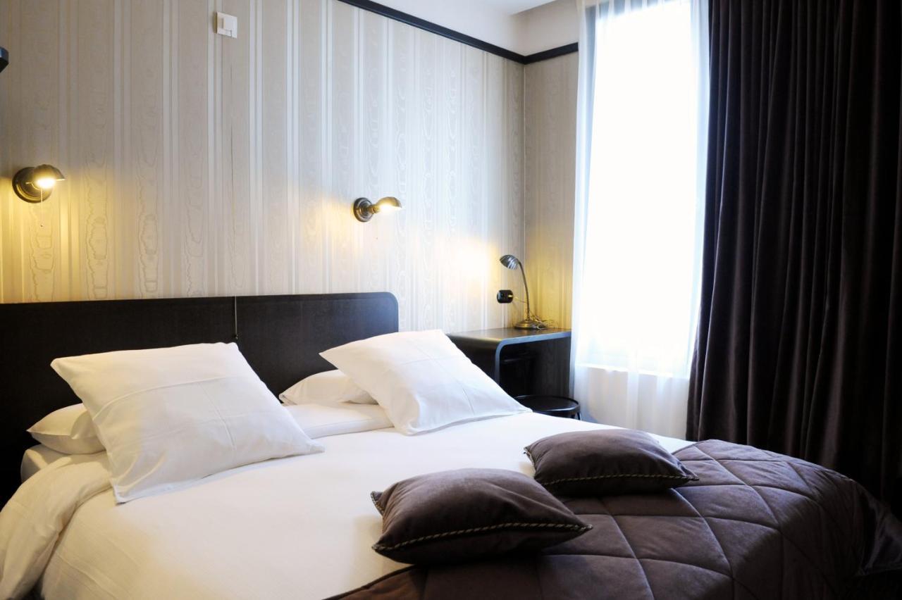 Latroupe Le Berger Hotel Saint-Gilles Exterior photo
